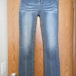 MAURICES SIZE 4 JEANS